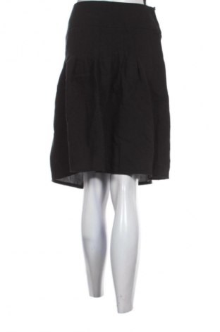 Пола Unbranded, Размер M, Цвят Черен, Цена 17,99 лв.