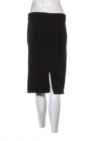 Пола Unbranded, Размер L, Цвят Черен, Цена 28,01 лв.