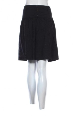 Пола United Colors Of Benetton, Размер L, Цвят Черен, Цена 16,99 лв.