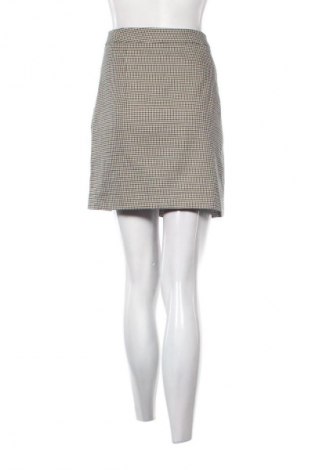 Пола WE, Размер L, Цвят Многоцветен, Цена 9,99 лв.