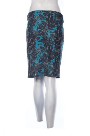 Пола Yessica, Размер S, Цвят Многоцветен, Цена 19,00 лв.