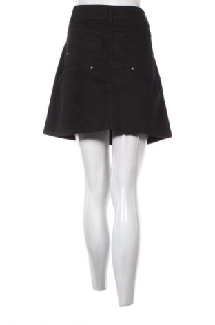 Szoknya Yessica, Méret M, Szín Fekete, Ár 5 799 Ft