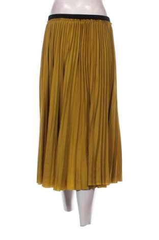 Spódnica Zara, Rozmiar M, Kolor Zielony, Cena 62,07 zł