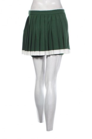 Пола-панталон Lacoste, Размер M, Цвят Зелен, Цена 119,99 лв.