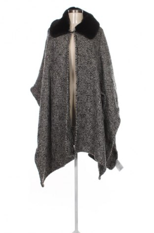 Poncsó C&A, Méret M, Szín Sokszínű, Ár 5 829 Ft