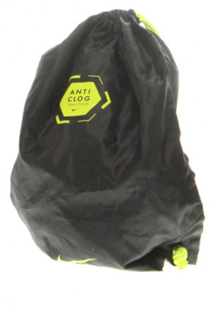 Batoh 
 Nike, Farba Čierna, Cena  31,95 €