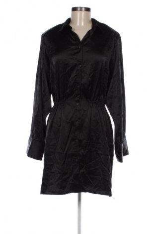 Рокля ASOS, Размер XL, Цвят Черен, Цена 117,80 лв.
