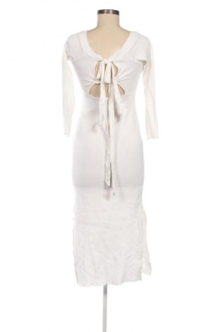 Φόρεμα ASOS, Μέγεθος M, Χρώμα Λευκό, Τιμή 23,99 €