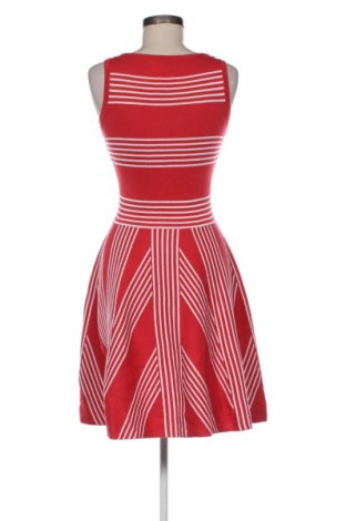 Рокля Andre Maurice, Размер S, Цвят Многоцветен, Цена 63,99 лв.