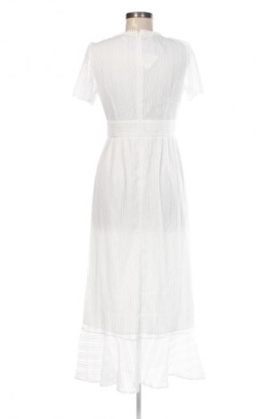 Рокля Apart, Размер S, Цвят Бял, Цена 189,99 лв.