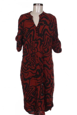 Ruha B.Young, Méret M, Szín Sokszínű, Ár 8 819 Ft