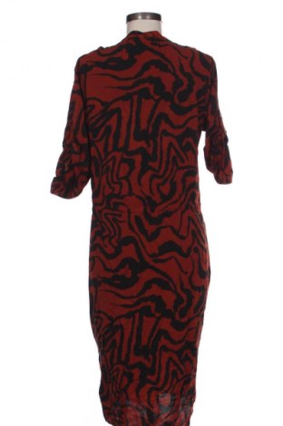 Ruha B.Young, Méret M, Szín Sokszínű, Ár 8 819 Ft