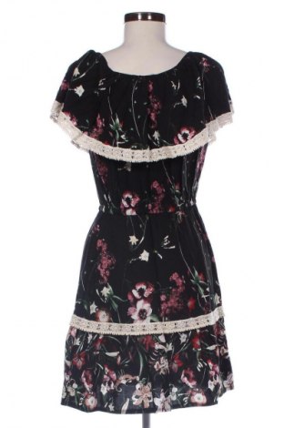 Kleid Benissimo, Größe M, Farbe Mehrfarbig, Preis 20,00 €