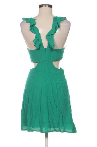 Sukienka Bershka, Rozmiar M, Kolor Zielony, Cena 89,99 zł