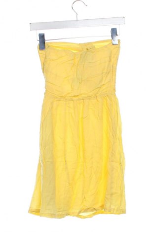 Rochie Bershka, Mărime S, Culoare Galben, Preț 53,99 Lei