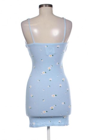 Рокля Bershka, Размер S, Цвят Многоцветен, Цена 39,03 лв.