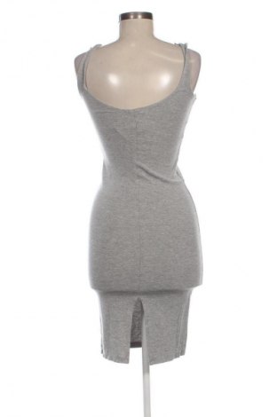 Kleid Bershka, Größe S, Farbe Grau, Preis 19,95 €