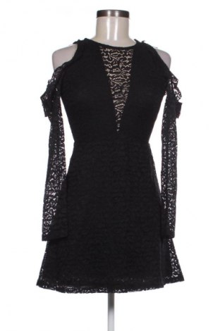 Kleid Bershka, Größe S, Farbe Schwarz, Preis € 19,95