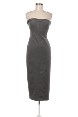 Šaty  Bershka, Velikost M, Barva Šedá, Cena  939,00 Kč