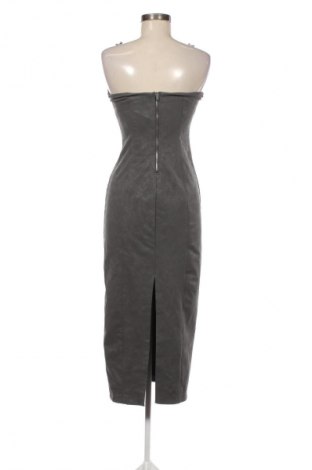 Šaty  Bershka, Velikost M, Barva Šedá, Cena  939,00 Kč
