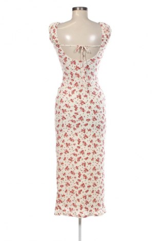 Sukienka Bershka, Rozmiar M, Kolor Kolorowy, Cena 133,99 zł