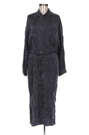 Kleid Bimba Y Lola, Größe M, Farbe Grau, Preis 167,99 €