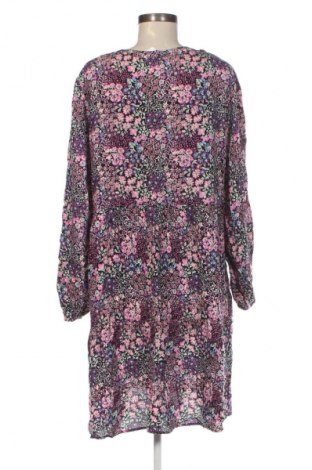 Ruha C&A, Méret XL, Szín Sokszínű, Ár 5 619 Ft