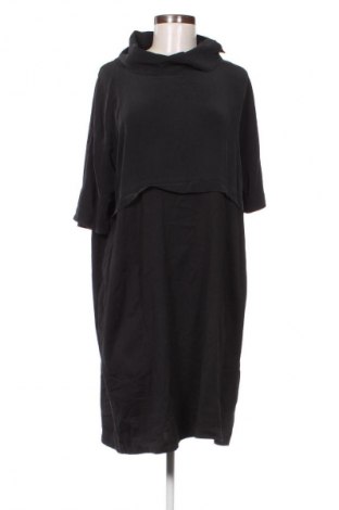 Ruha COS, Méret L, Szín Fekete, Ár 23 339 Ft
