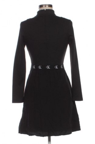 Sukienka Calvin Klein Jeans, Rozmiar S, Kolor Czarny, Cena 174,99 zł