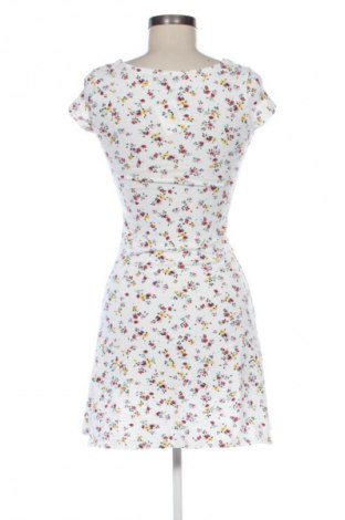 Рокля Clockhouse, Размер S, Цвят Многоцветен, Цена 39,00 лв.