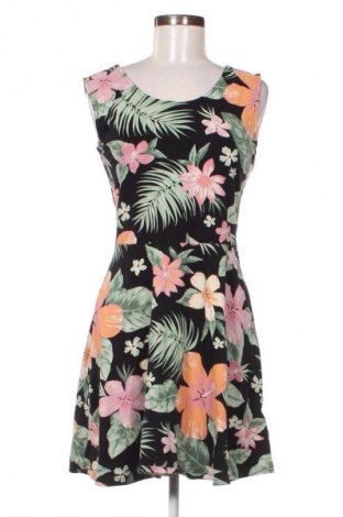 Рокля Clockhouse, Размер XL, Цвят Многоцветен, Цена 39,03 лв.