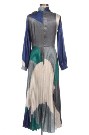 Kleid Closet London, Größe M, Farbe Mehrfarbig, Preis 127,99 €