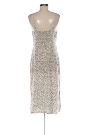 Kleid Cropp, Größe XL, Farbe Mehrfarbig, Preis 24,55 €