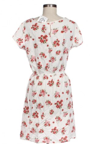 Рокля Cropp, Размер L, Цвят Многоцветен, Цена 48,88 лв.