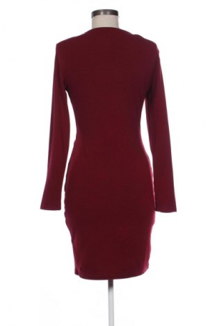 Ruha Daphnea, Méret M, Szín Piros, Ár 9 576 Ft