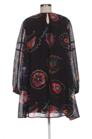 Kleid Desigual, Größe XL, Farbe Mehrfarbig, Preis 52,99 €