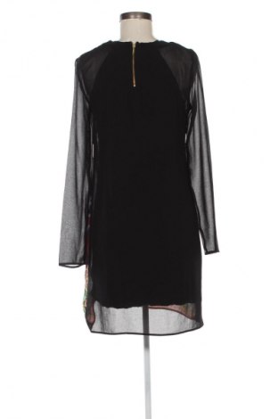 Šaty  Desigual, Velikost M, Barva Vícebarevné, Cena  1 041,00 Kč