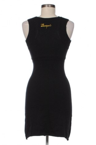 Рокля Desigual, Размер M, Цвят Многоцветен, Цена 82,00 лв.