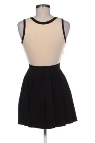 Šaty  Elisabetta Franchi, Veľkosť M, Farba Viacfarebná, Cena  97,77 €