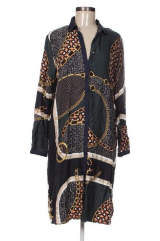 Рокля Esprit, Размер M, Цвят Многоцветен, Цена 33,99 лв.