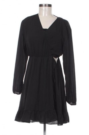 Sukienka Even&Odd, Rozmiar M, Kolor Czarny, Cena 133,99 zł