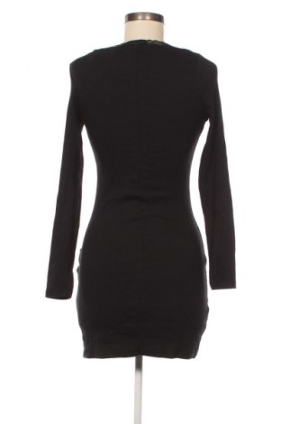 Šaty  Even&Odd, Velikost S, Barva Černá, Cena  939,00 Kč