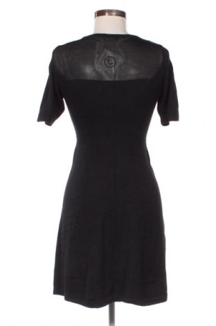 Sukienka F&F, Rozmiar S, Kolor Czarny, Cena 89,66 zł