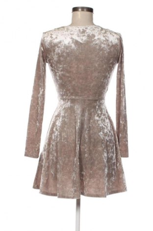 Sukienka Forever 21, Rozmiar S, Kolor Złocisty, Cena 34,99 zł