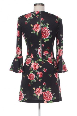 Rochie Guess, Mărime S, Culoare Multicolor, Preț 237,99 Lei