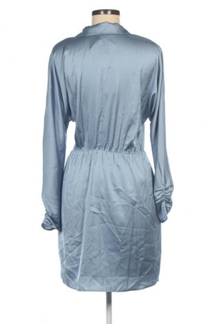 Sukienka Guess, Rozmiar M, Kolor Niebieski, Cena 589,99 zł