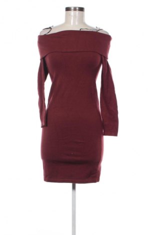Kleid Guess, Größe M, Farbe Rot, Preis 147,99 €