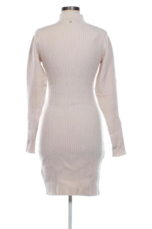 Рокля Guess, Размер XL, Цвят Екрю, Цена 177,99 лв.