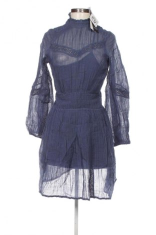 Ruha Guess, Méret S, Szín Kék, Ár 55 749 Ft