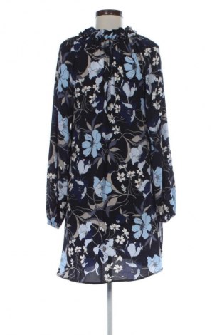 Рокля H&M, Размер XS, Цвят Многоцветен, Цена 39,00 лв.